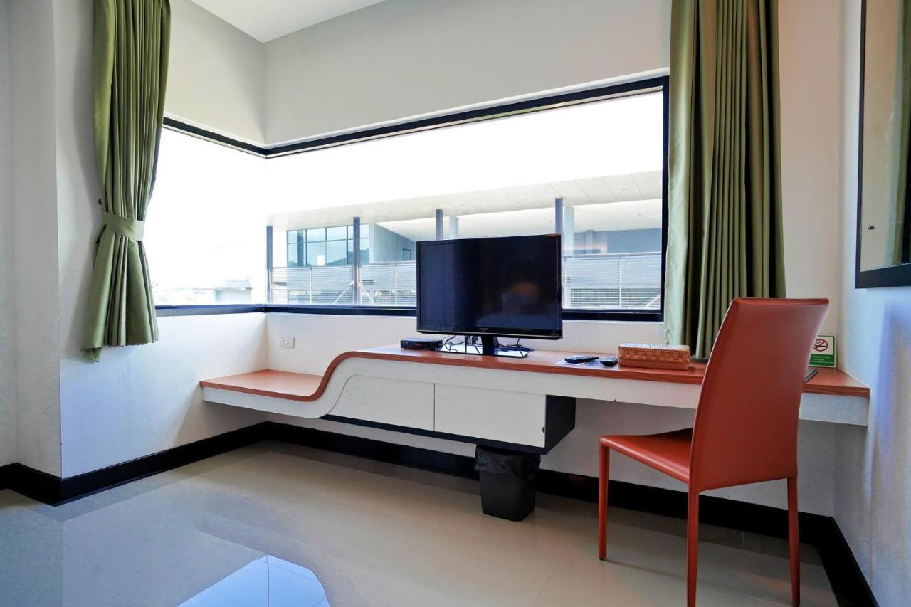 Siva Royal Hotel Phatthalung Bagian luar foto