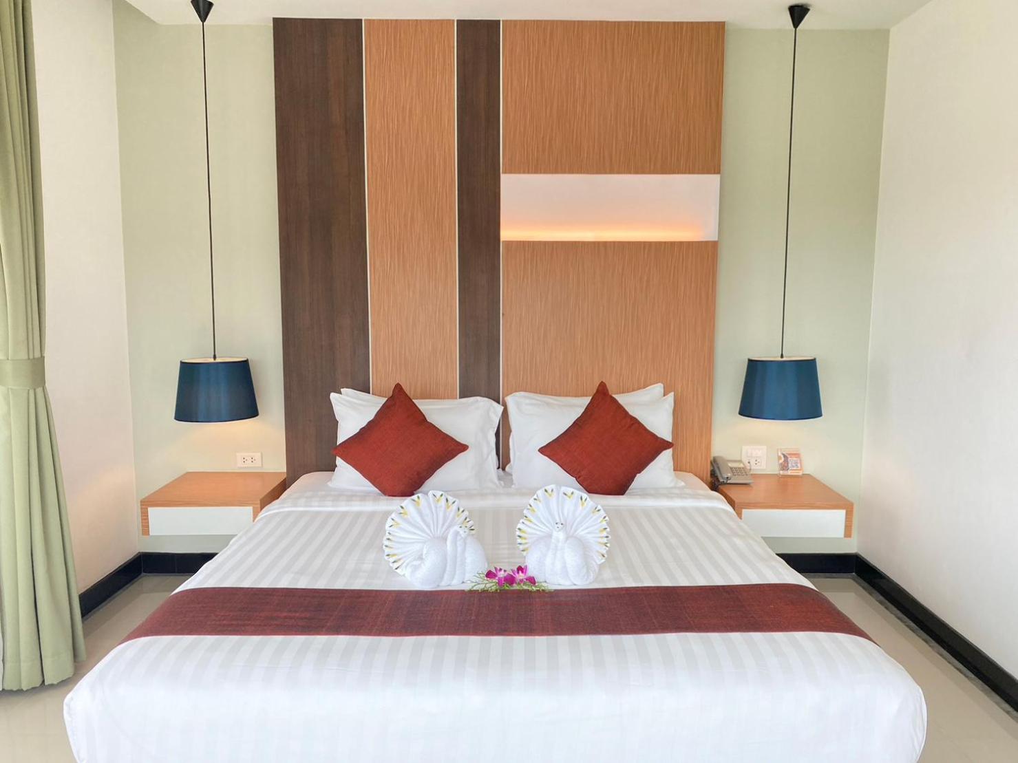 Siva Royal Hotel Phatthalung Bagian luar foto
