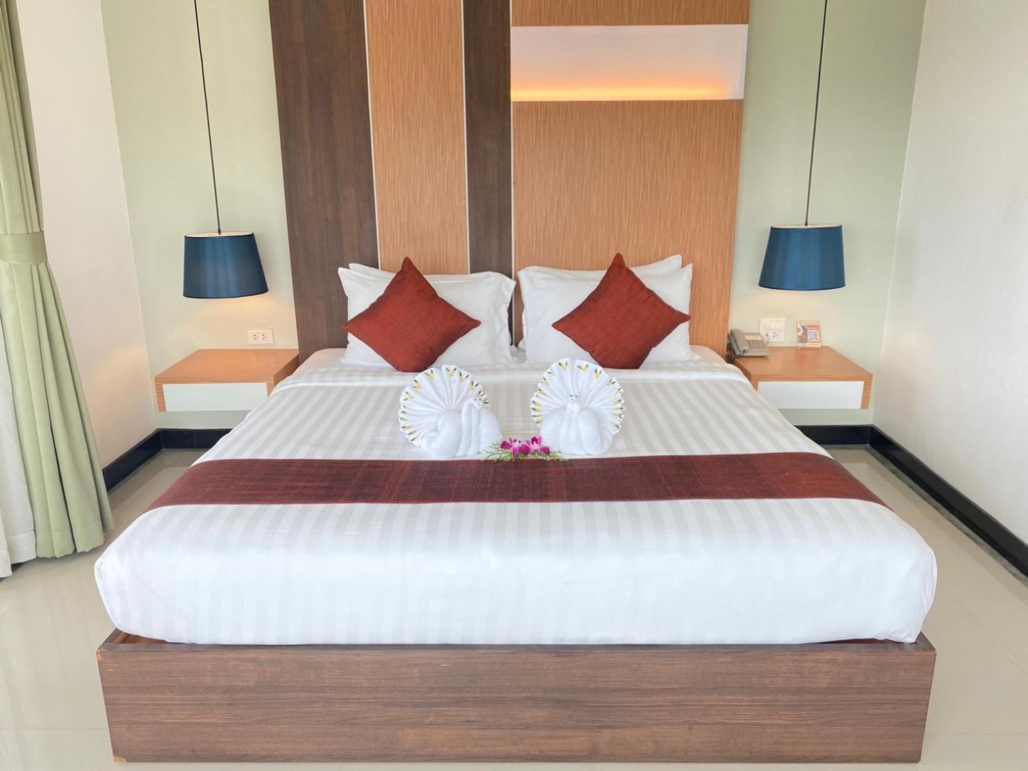 Siva Royal Hotel Phatthalung Bagian luar foto