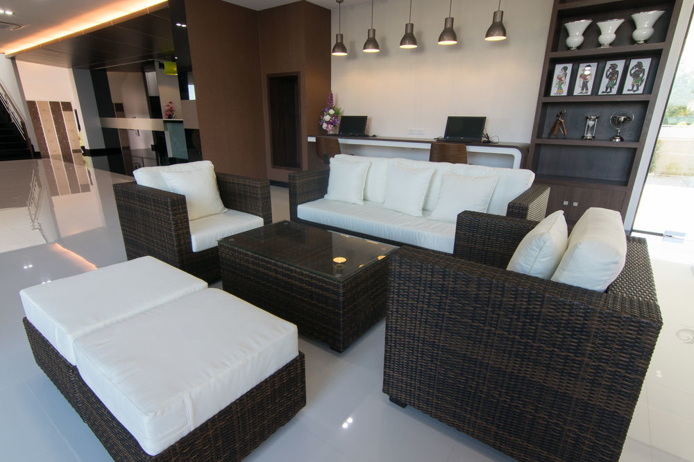 Siva Royal Hotel Phatthalung Bagian luar foto