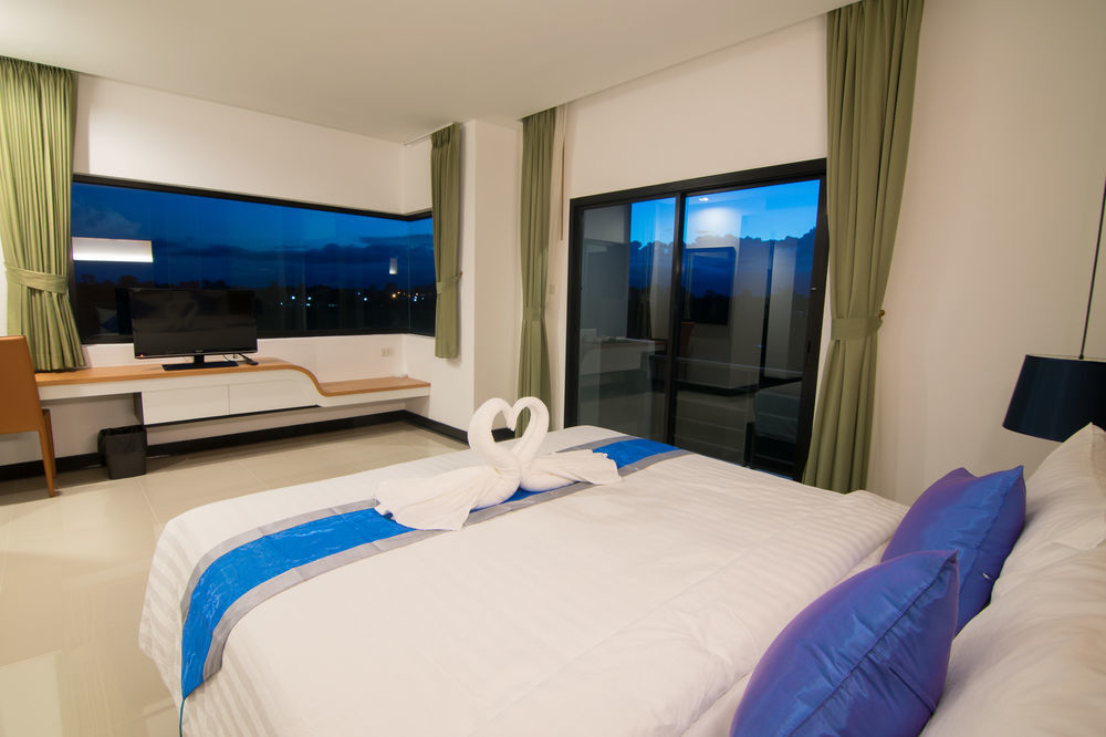Siva Royal Hotel Phatthalung Bagian luar foto